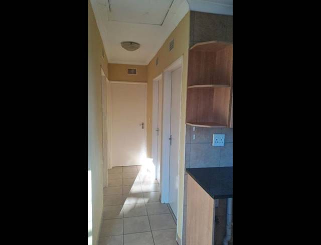 3 BEDROOM TOWNHOUSE FOR SALE IN THATCH HILL ESTATE